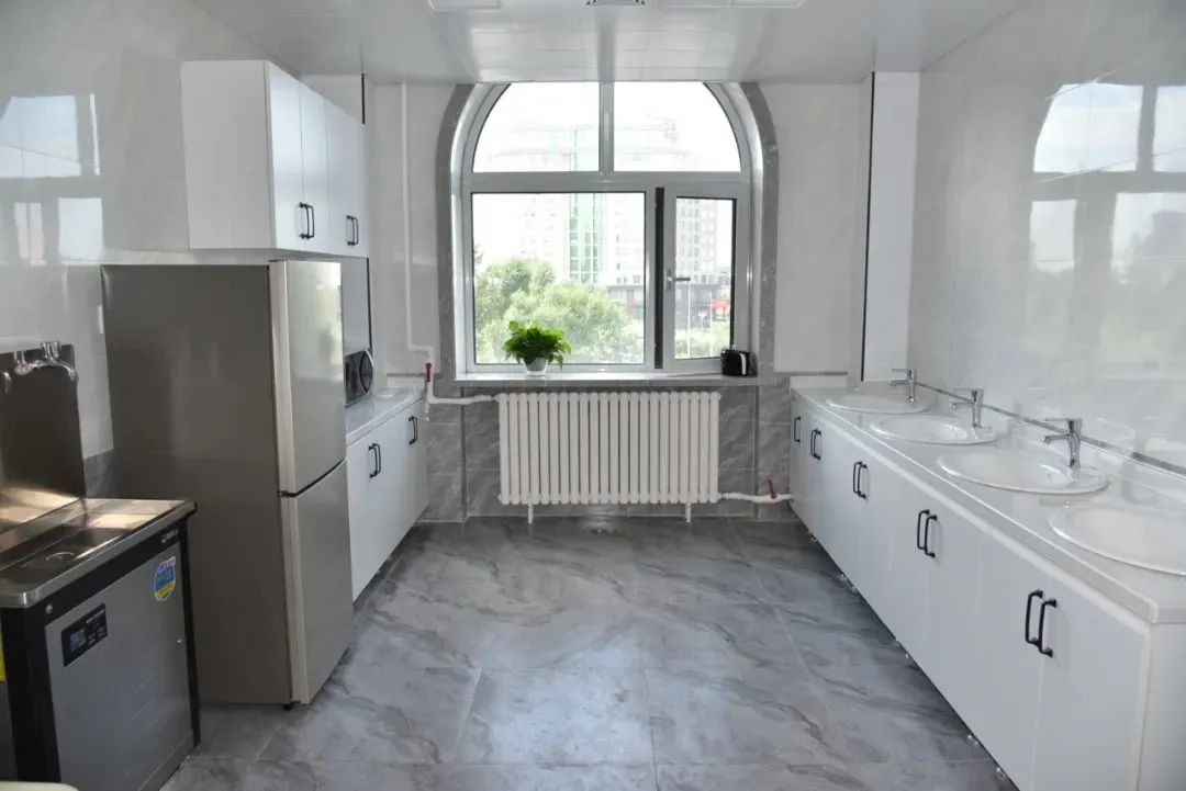 ab250221e90d08676b2ac266e470c345.jpg