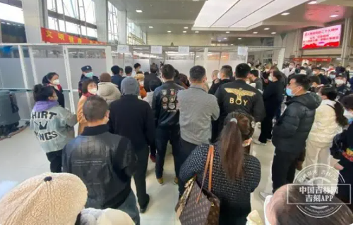 全国爱肝日｜千余市民为健康赴约！