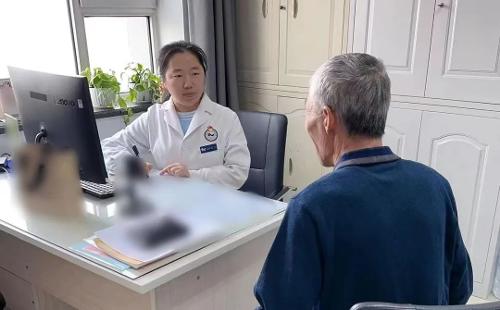 查出肝囊肿，别慌！听听医生怎么说……