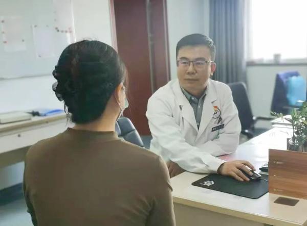 @服用抗病毒药物的乙肝患者，您做好监测了吗？