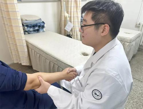 节后腰腿疼痛？中医康复科古法妙招为您祛病解痛
