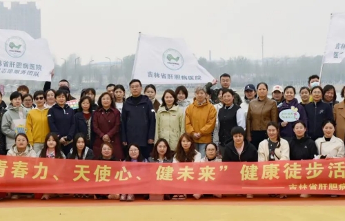 青春正飞扬，以热血脚步丈量未来之路