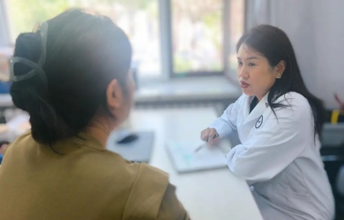 母乳喂养周｜“乙肝妈妈”如何安全哺乳？专家教您这样做