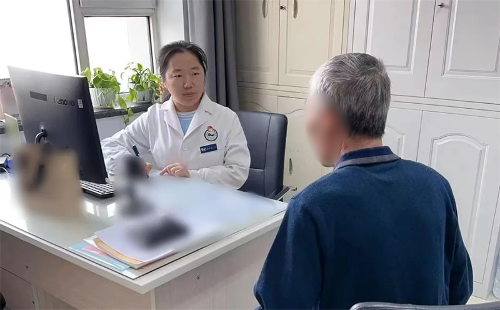 “网”事医读丨双腿发痒别忽视，可能是肝脏在“求救”