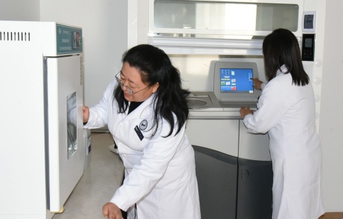 显微知著丨病理科：解码病变真相，为生命精准护航